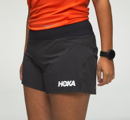 Hoka One One Performance Woven 4" Short - Pantaloni Scurti Dama Negrii | RO-z6ZcXfZ